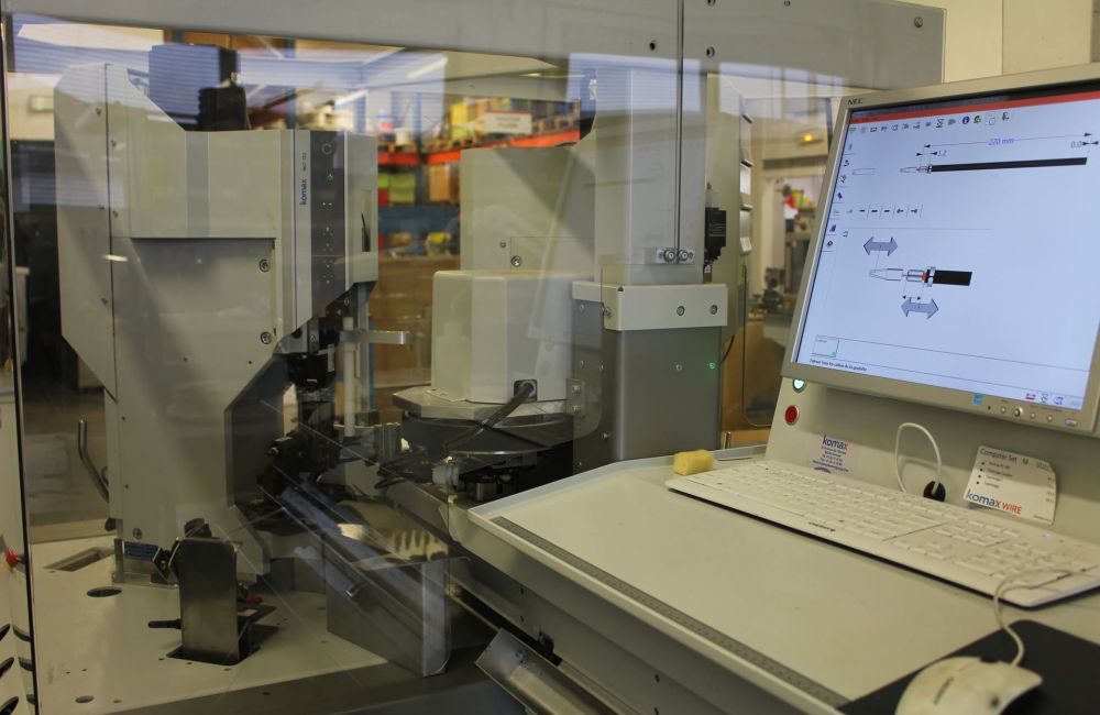 machine komax gamma 255